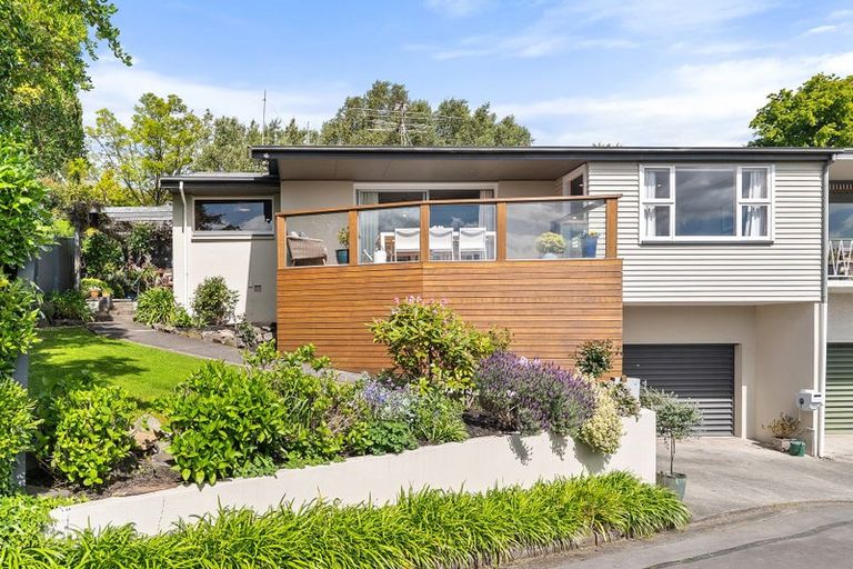 Photo of property in 1/15 Karitane Drive, Cashmere, Christchurch, 8022