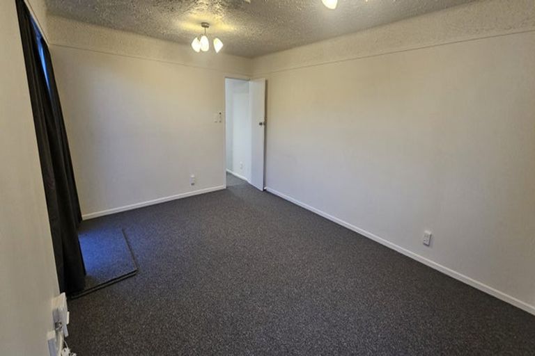 Photo of property in 53 Great South Road, Papakura, 2110