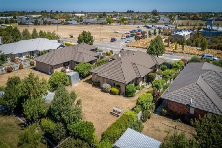 Photo of property in 35 Rolleston Drive, Rolleston, 7614