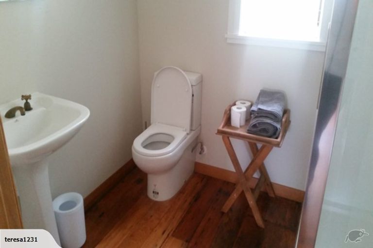 Photo of property in 21 Cornford Street, Karori, Wellington, 6012