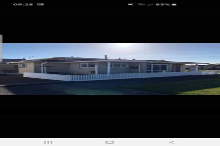 Photo of property in 82 Tukapa Street, Westown, New Plymouth, 4310