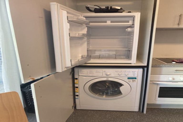 Photo of property in The Peak Apartments, 1001/170 Taranaki Street, Te Aro, Wellington, 6011