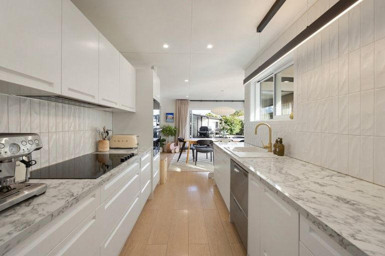 Photo of property in 67 Mears Road, St Andrews, Hamilton, 3200