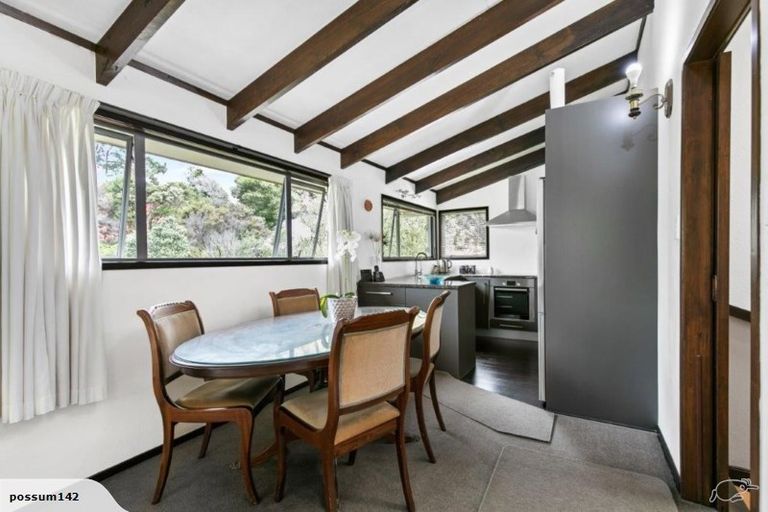 Photo of property in 9 Menear Lane, Hillcrest, Auckland, 0627