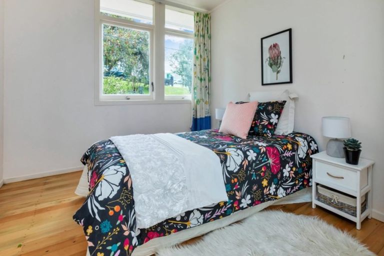 Photo of property in 11 Bickerstaffe Road, Maungaturoto, 0520