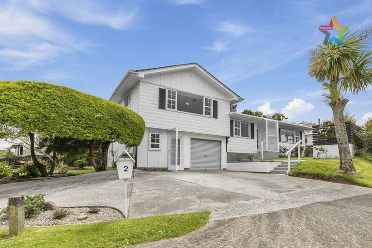 Photo of property in 2 Waipounamu Drive, Kelson, Lower Hutt, 5010