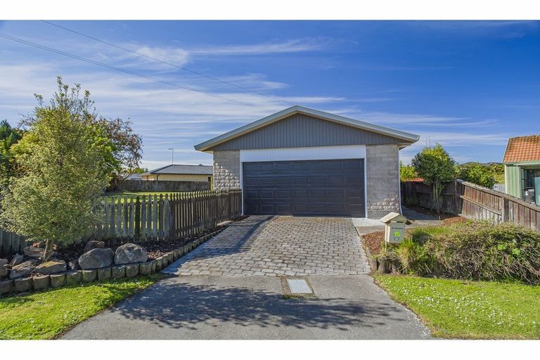 Photo of property in 15 Sawdon Place, Gleniti, Timaru, 7910