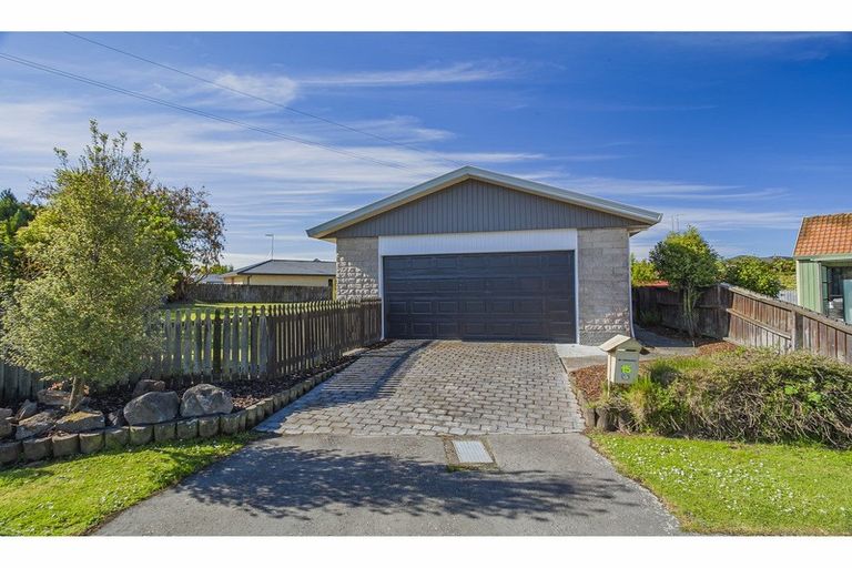 Photo of property in 15 Sawdon Place, Gleniti, Timaru, 7910