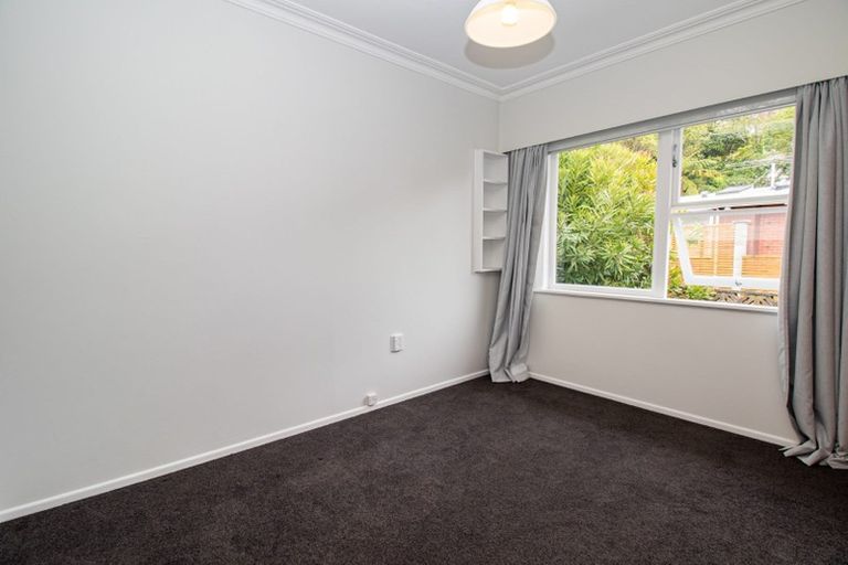 Photo of property in 74 Warwick Street, Wilton, Wellington, 6012