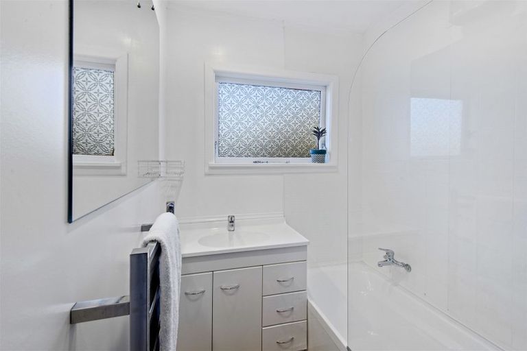 Photo of property in 114 Mcbratneys Road, Dallington, Christchurch, 8061