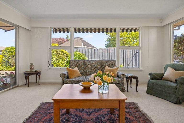 Photo of property in 4 Eastling Street, Bishopdale, Christchurch, 8053