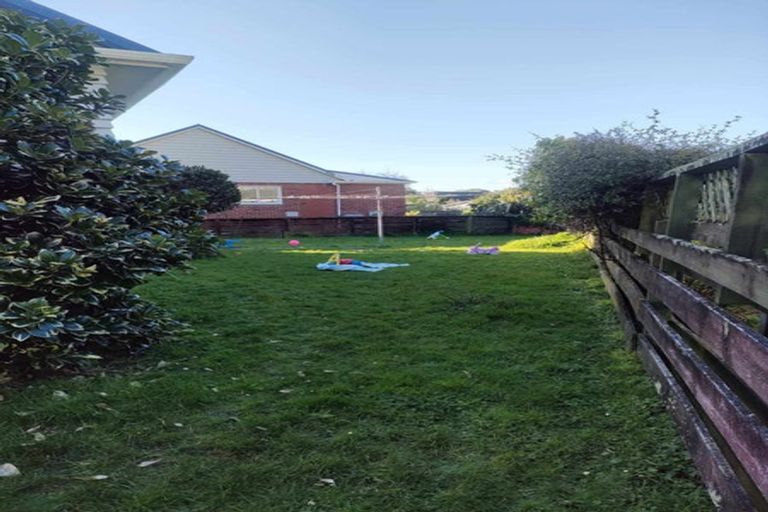 Photo of property in 15 Mawson Street, Waiwhetu, Lower Hutt, 5010