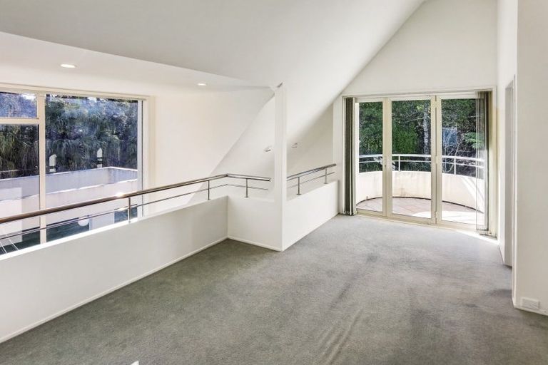 Photo of property in 99 Onetaunga Road, Chatswood, Auckland, 0626