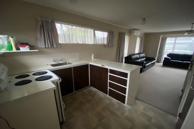 Photo of property in 17 Manse Street, Regent, Whangarei, 0112