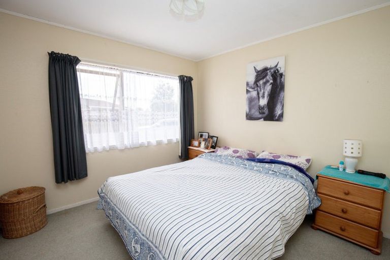 Photo of property in 21 Miller Place, Ngatea, 3503