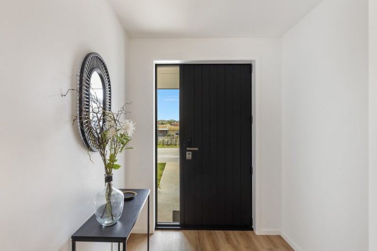 Photo of property in 29a Atutahi Street, Hurdon, New Plymouth, 4310