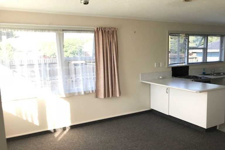 Photo of property in 976 High Street, Avalon, Lower Hutt, 5011