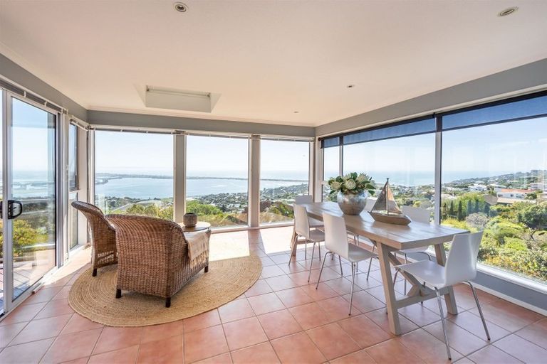 Photo of property in 7 Belleview Terrace, Mount Pleasant, Christchurch, 8081