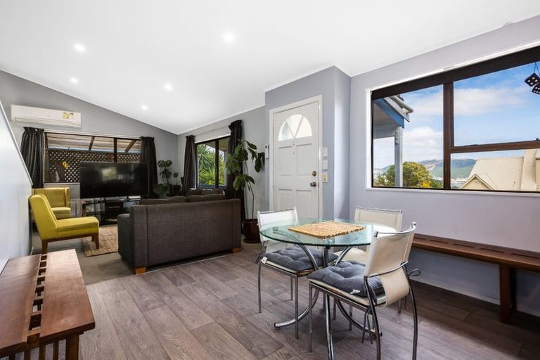 Photo of property in 77 Eskdale Road, Papakowhai, Porirua, 5024