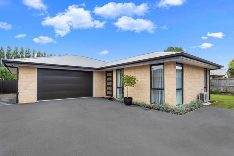 Photo of property in 31a Darroch Street, Belfast, Christchurch, 8051