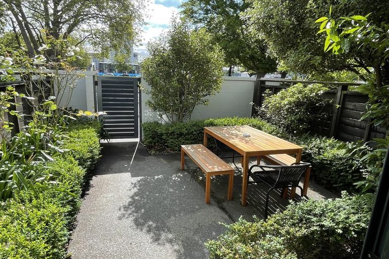 Photo of property in 34 Latimer Square, Christchurch Central, Christchurch, 8011