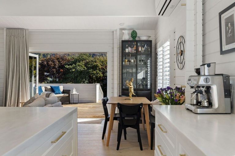 Photo of property in 13 Argyle Place, Arrowtown, 9302