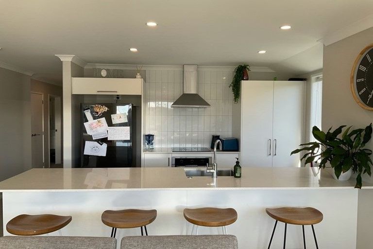 Photo of property in 8 Lion Place, Papamoa, 3118