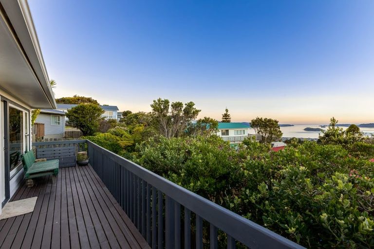 Photo of property in 23 Cypress Drive, Maungaraki, Lower Hutt, 5010