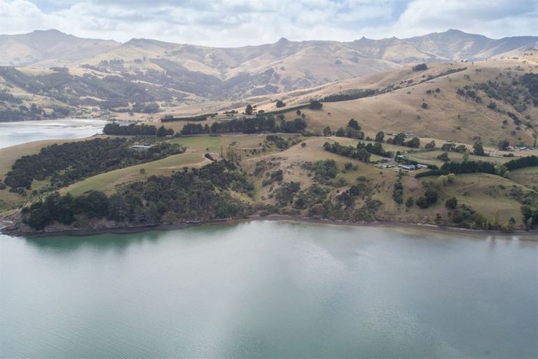 Photo of property in 6986 Christchurch Akaroa Road, Takamatua, 7581