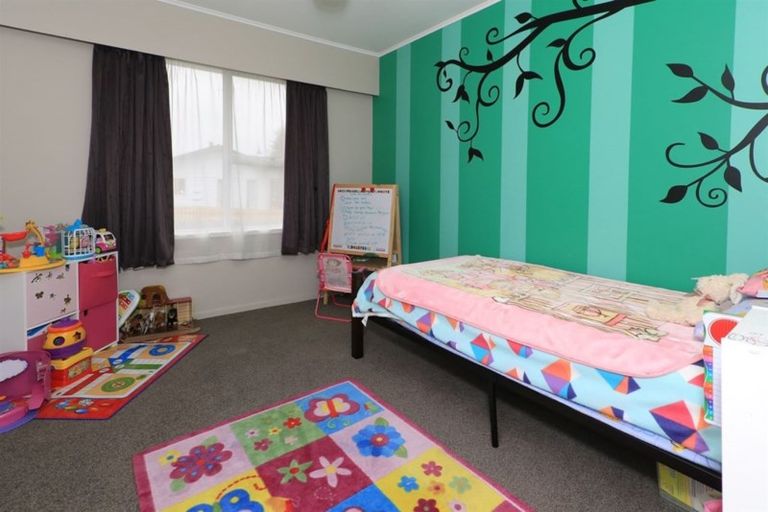 Photo of property in 7b Crescent Court, Melville, Hamilton, 3206