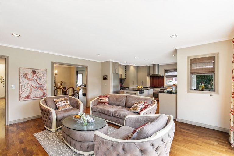 Photo of property in 1 Duntrune Road, Flat Bush, Auckland, 2016