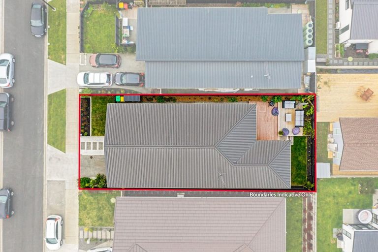 Photo of property in 29 Lumbarda Drive, Kumeu, 0810