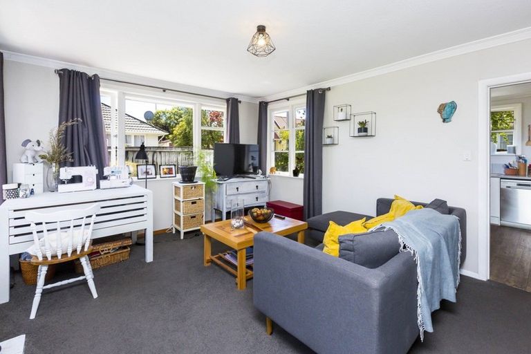 Photo of property in 7 Mangaroa Hill Road, Maoribank, Upper Hutt, 5018