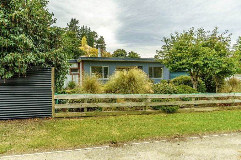 Photo of property in 28 Letts Gully Road, Letts Gully, Alexandra, 9393