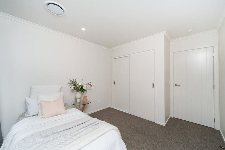 Photo of property in 4b Ayr Place, Hokowhitu, Palmerston North, 4410