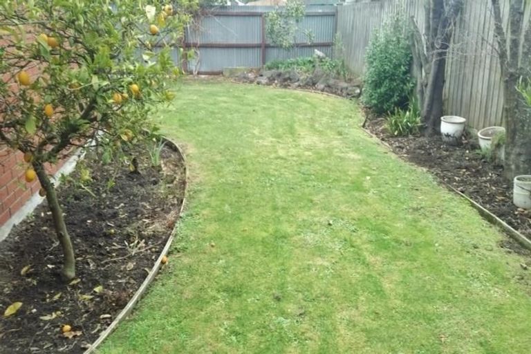 Photo of property in 23 Somerfield Street, Somerfield, Christchurch, 8024