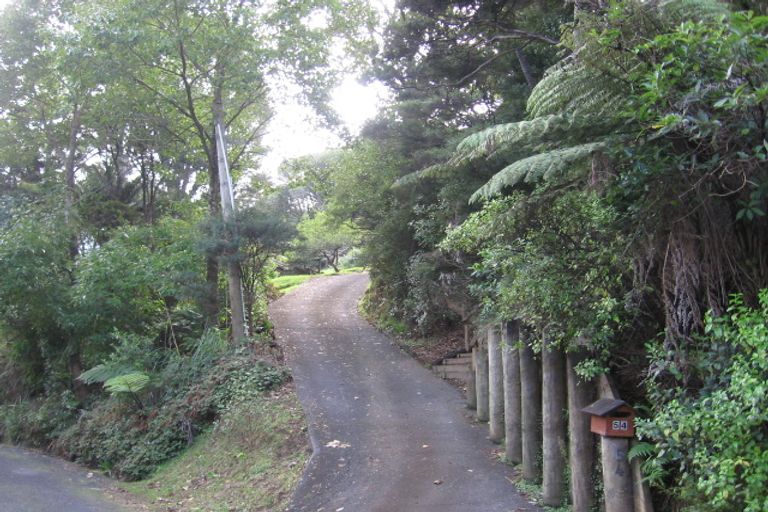 Photo of property in 54 Warner Park Avenue, Laingholm, Auckland, 0604