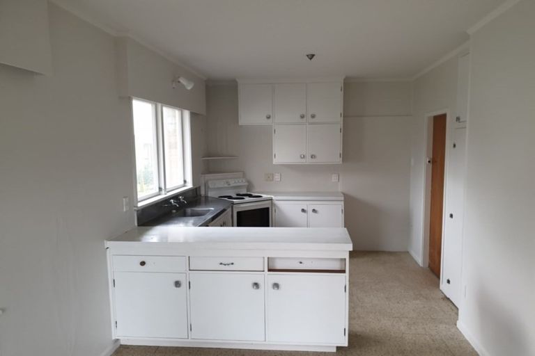 Photo of property in 228 Old Farm Road, Hamilton East, Hamilton, 3216