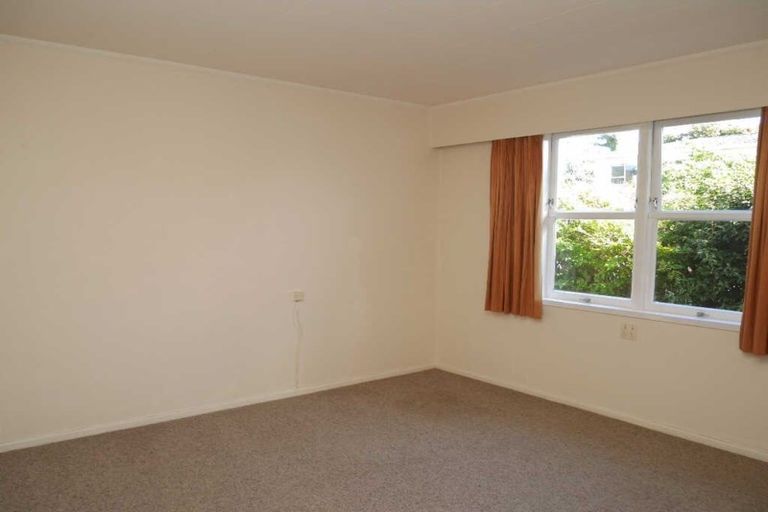 Photo of property in 1 Nola Avenue, Raumati Beach, Paraparaumu, 5032