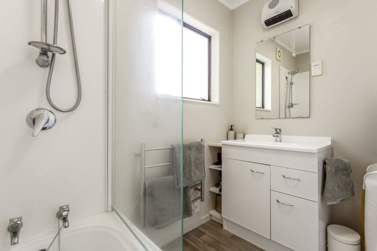 Photo of property in 175a Hibiscus Coast Highway, Red Beach, 0932