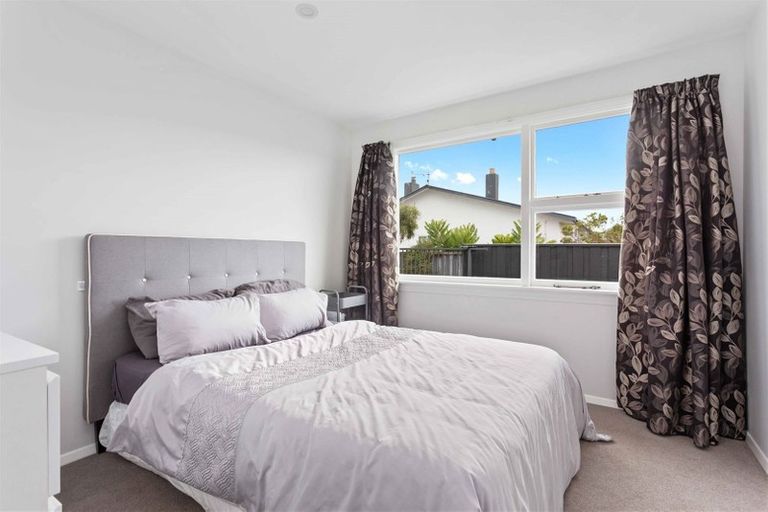 Photo of property in 1/14 Donegal Street, Belfast, Christchurch, 8051