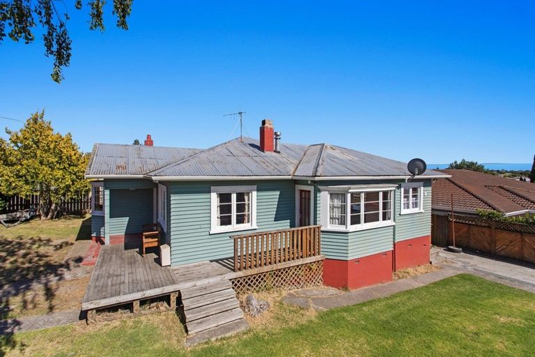 Photo of property in 64 Domain Road, Whakatane, 3120