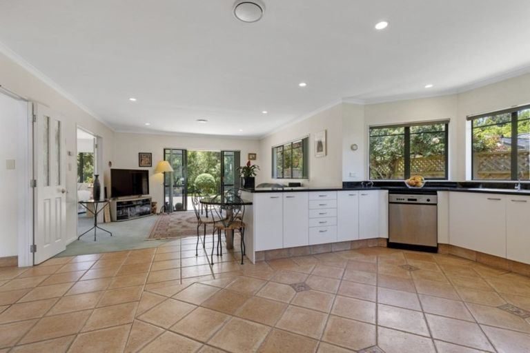 Photo of property in 43 Montrose Crescent, Huntington, Hamilton, 3210