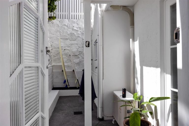 Photo of property in 26 Mclean Street, Strandon, New Plymouth, 4312