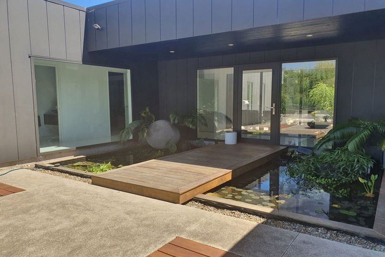 Photo of property in 2 Bressay Way, Waikanae, 5036