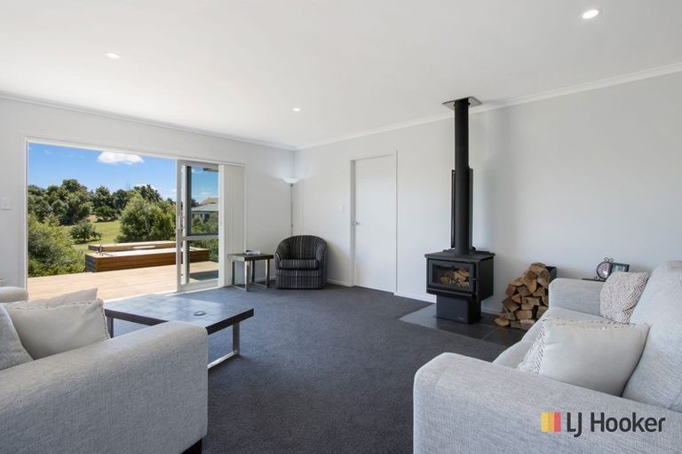 Photo of property in 38 Noble Johnston Drive, Katikati, 3129