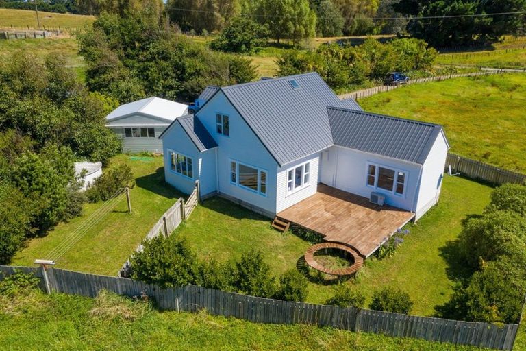 Photo of property in 173 Hokio Sand Road, Hokio Beach, Levin, 5571