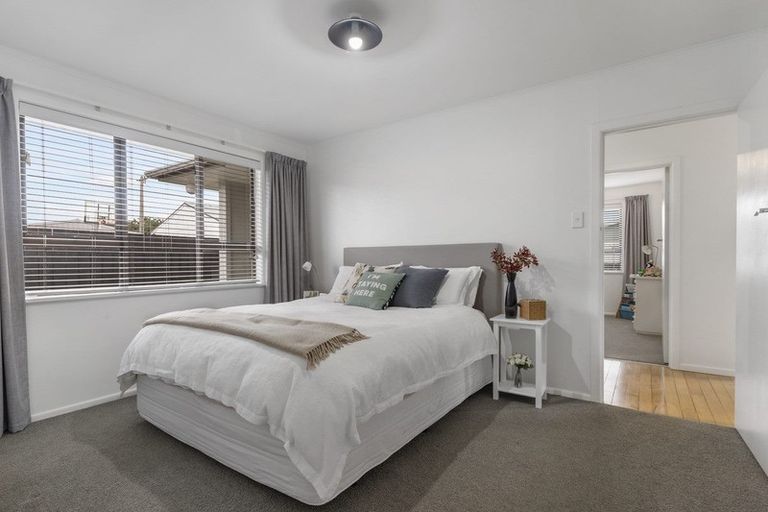 Photo of property in 4b Lachlan Avenue, Mount Maunganui, 3116