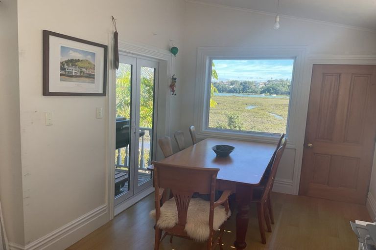 Photo of property in 11 Bulwer Street, Devonport, Auckland, 0624