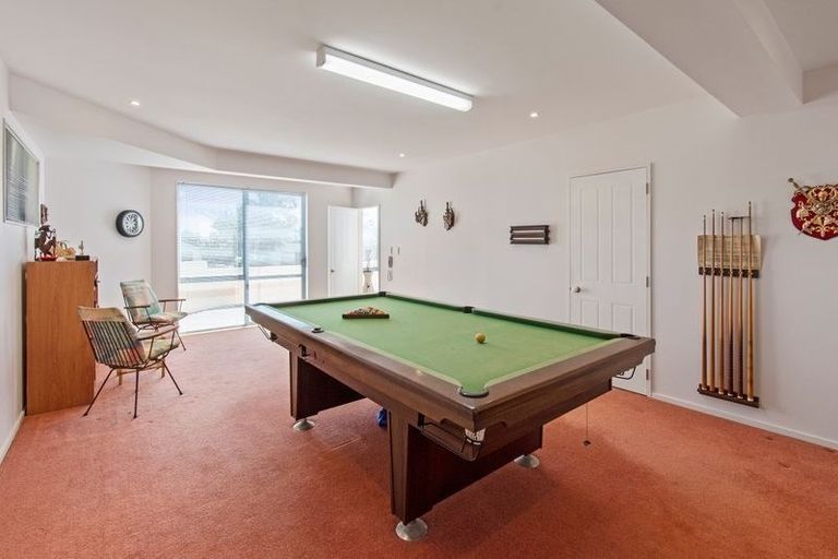 Photo of property in 9 Lamia Place, The Gardens, Auckland, 2105